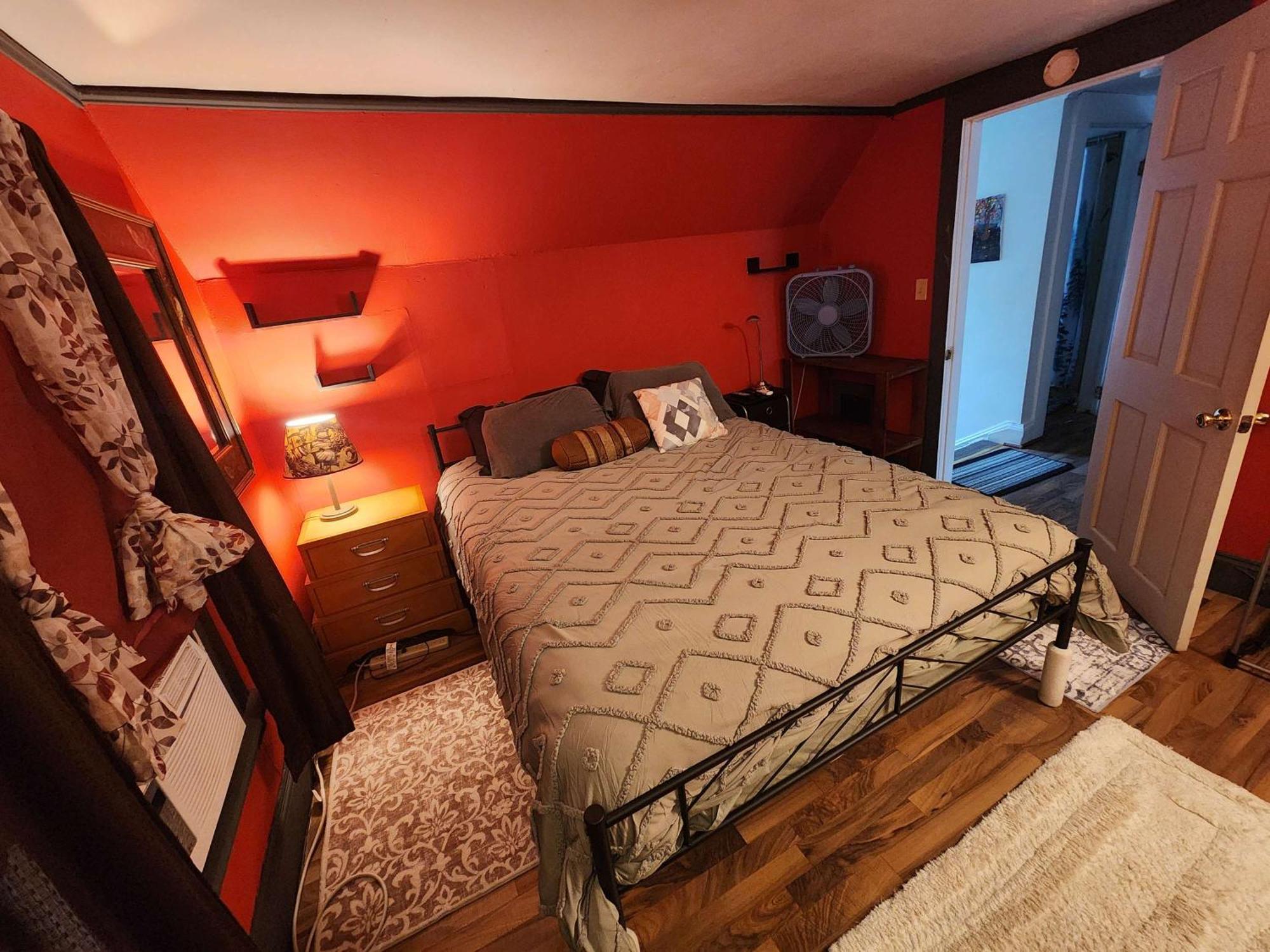 Cozy 3 Bedroom House In Downtown Ithaca Ngoại thất bức ảnh
